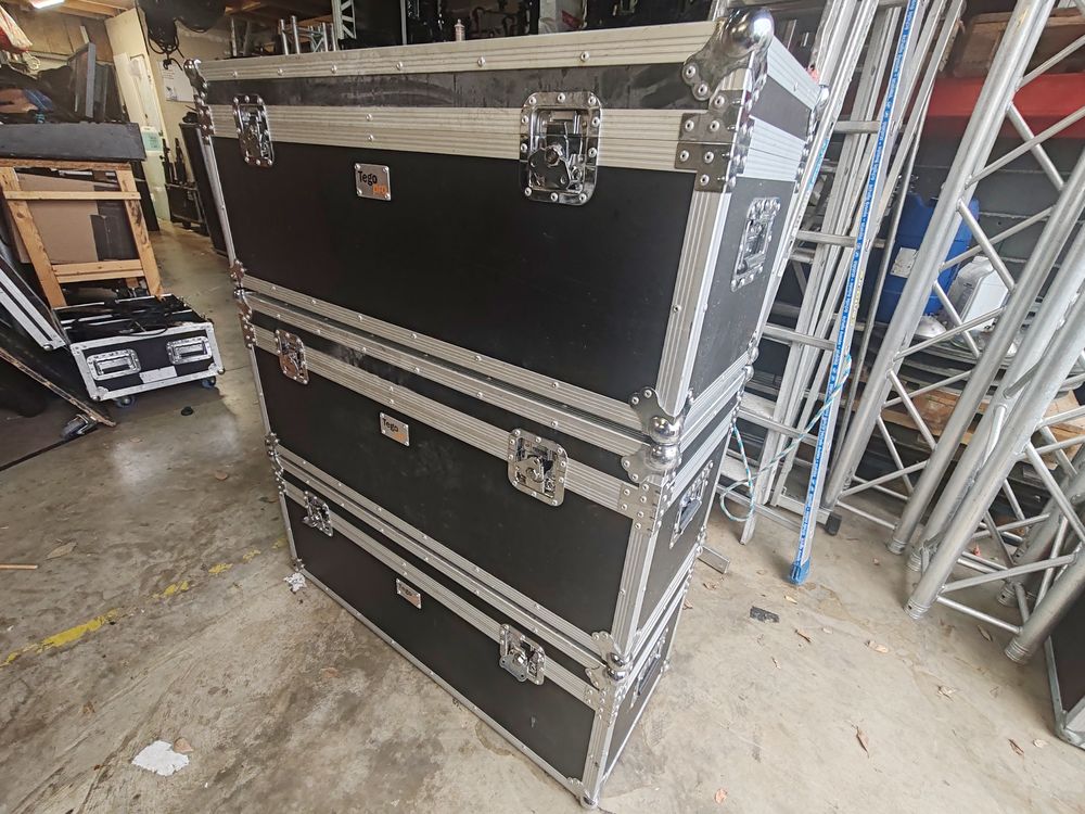 Lot de 3 flys case 300 Agde (34)