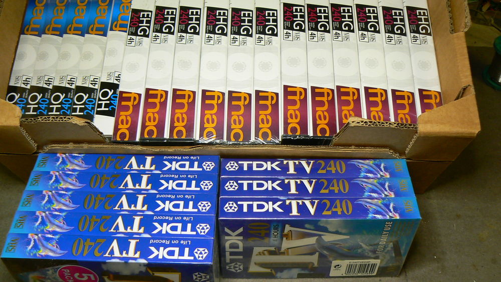 Lot de K7 VHS 240 Min Fnac TDK 100 Mormoiron (84)