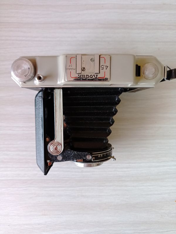 Folding KODAK appareil argentique 4.5 mod�le 37 objectif 54 Bagnols-sur-C�ze (30)