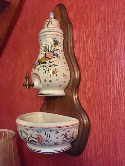 Fontaine avec bassin en c�ramique Rouen 50 Dinan (22)