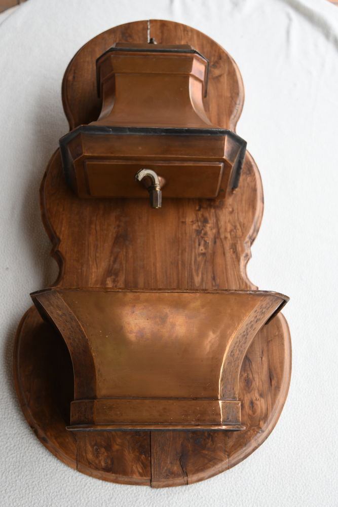 FONTAINE EN CUIVRE 45 Saint-Germain-Laprade (43)