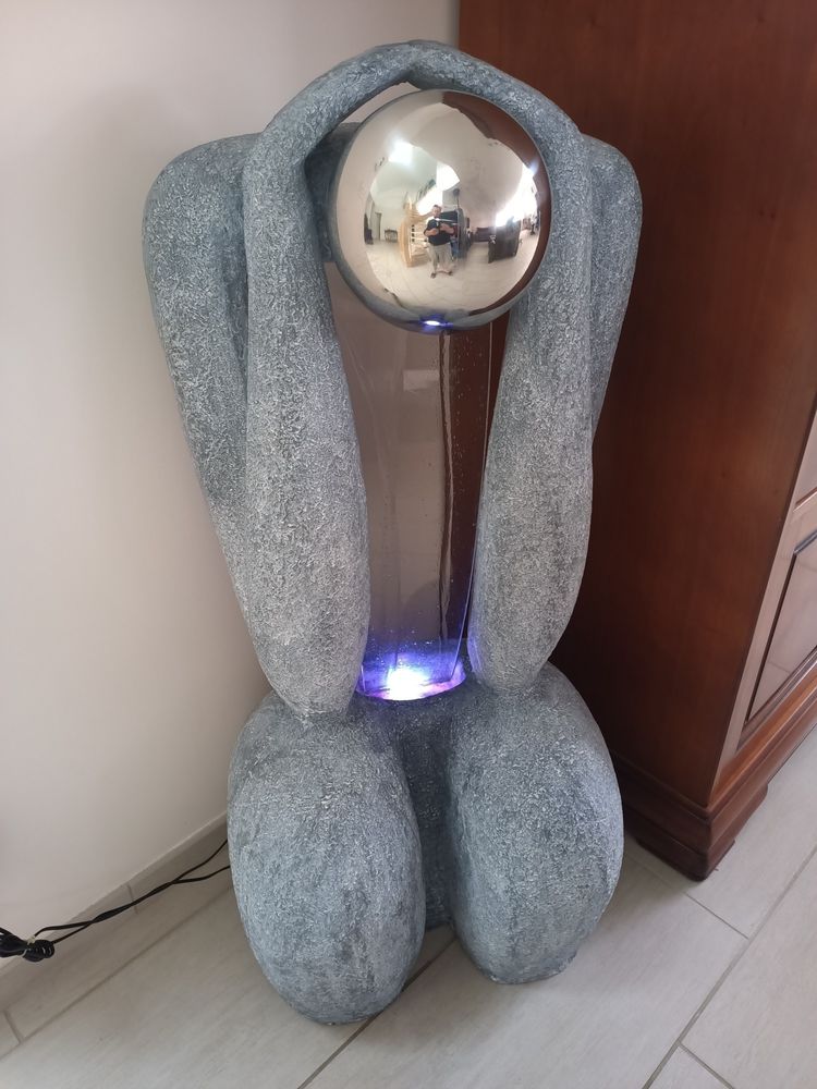 Fontaine d�co LE PENSEUR ext�rieur int�rieur inox verre 180 Dracy-le-Fort (71)