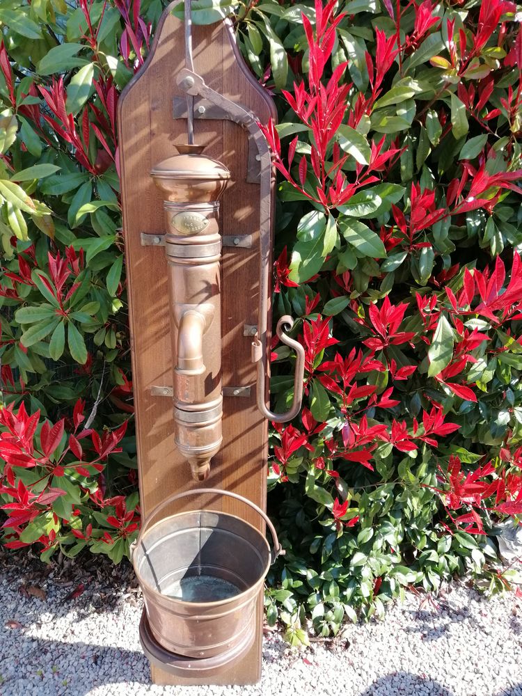 FONTAINE DECORATIVE VILLEDIEU 65 Villeneuve-Loubet (06)