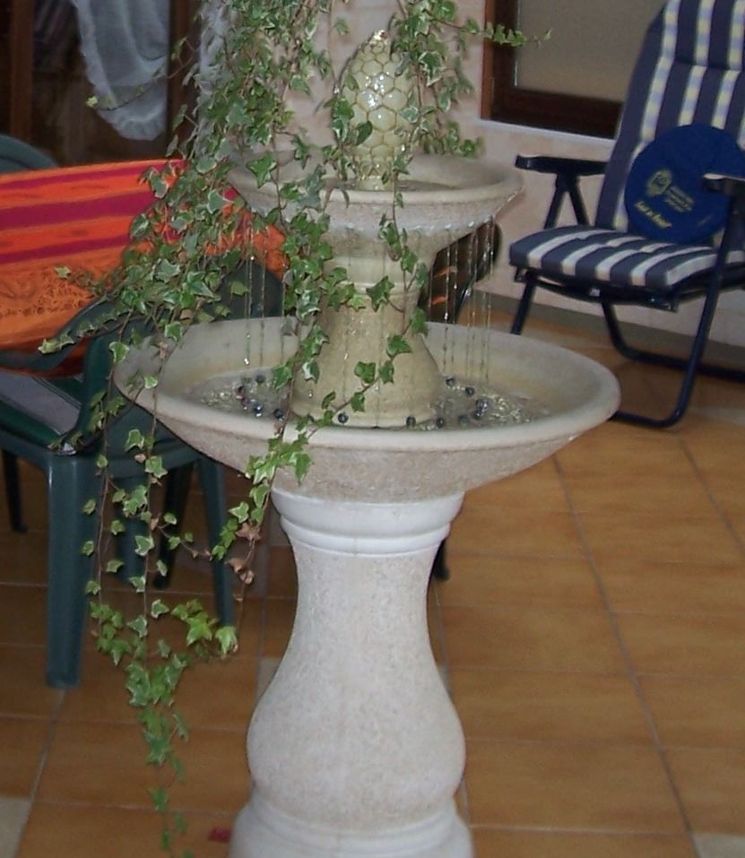 Fontaine en pierre 180 Kingersheim (68)