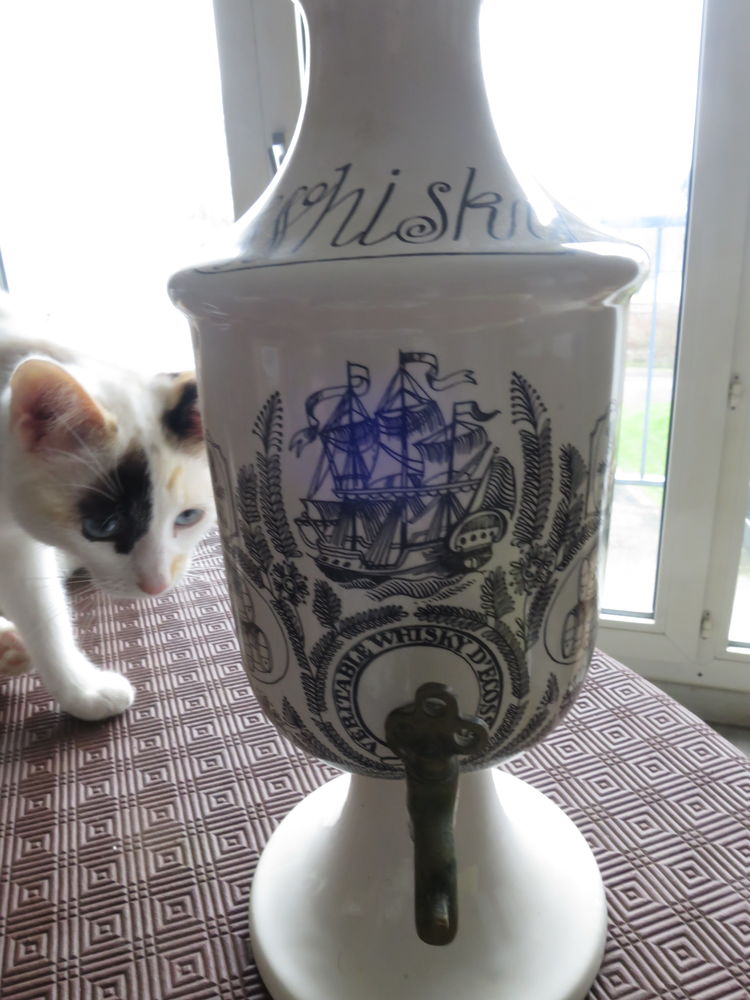 fontaine � whisky 8 Perros-Guirec (22)