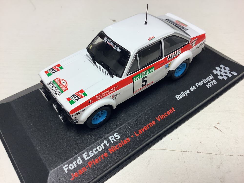 FORD ESCORT RS PORTUGAL 1978. 1/43 voiture miniature 12 Al�s (30)