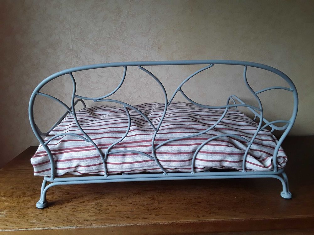 lit en fer forg� pour chat 50 Cambrai (59)