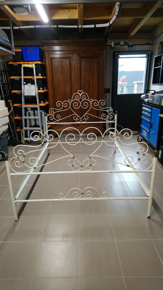 LIT EN FER FORGE 60 Viviers-du-Lac (73)