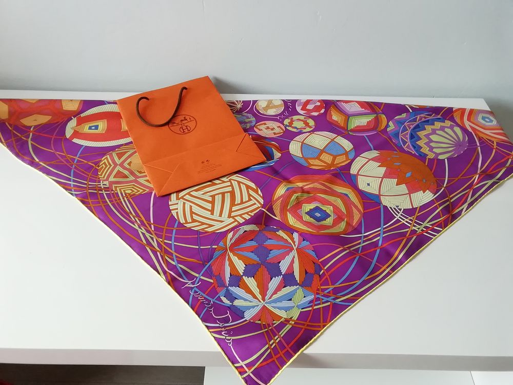 Foulard Herm�s 368 Dijon (21)