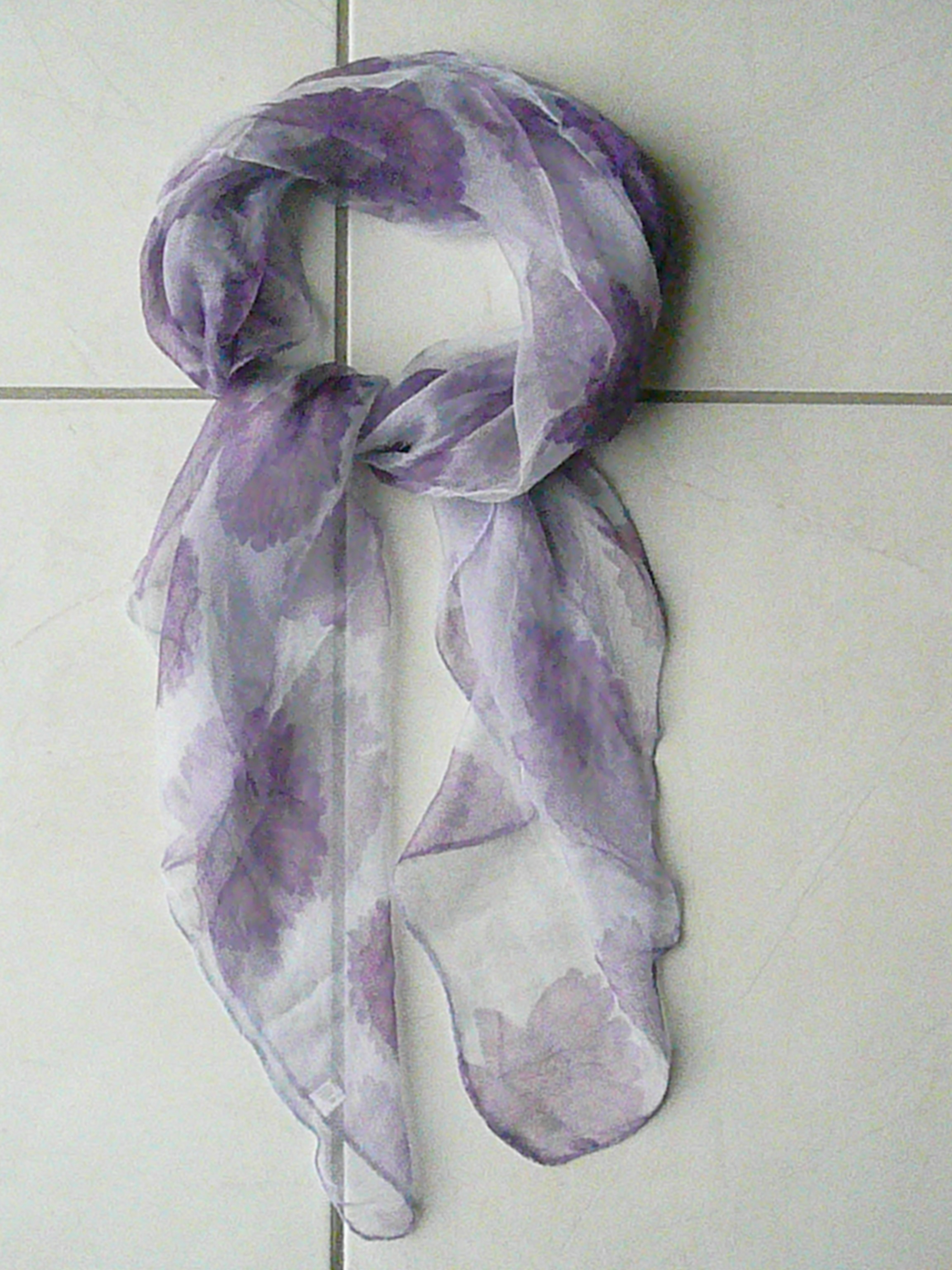 Foulard mauve 4 Franqueville-Saint-Pierre (76)
