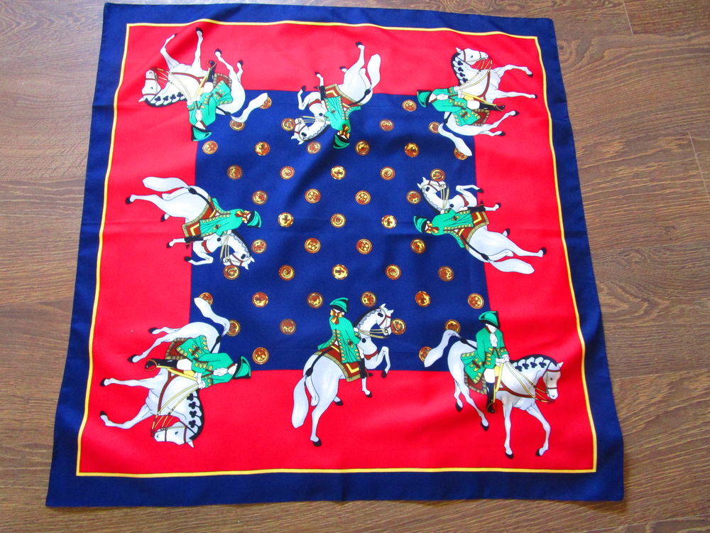 Foulard 100 % polyester 22 Benquet (40)