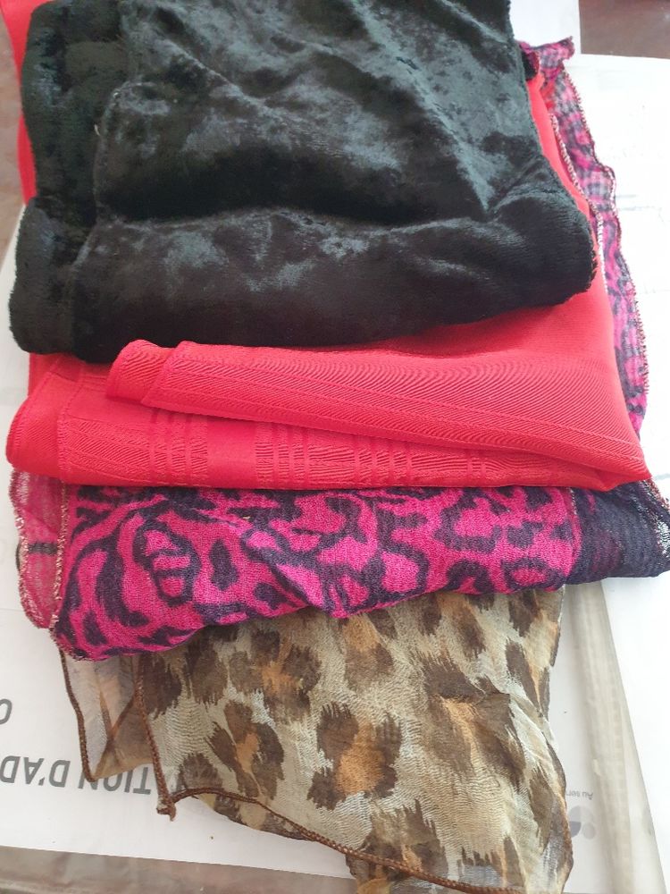 Foulards vintage 5 Mouxy (73)