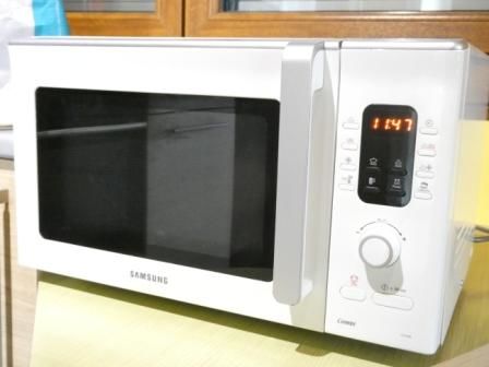 FOUR COMBI SAMSUNG 80 Aix-les-Bains (73)