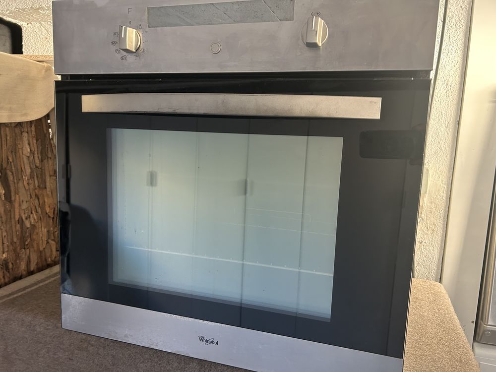 Four �lectrique electrolux 50 Le Cannet (06)