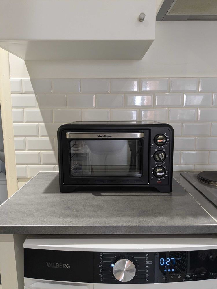 Four �lectrique Moulinex 40 L'Escar�ne (06)