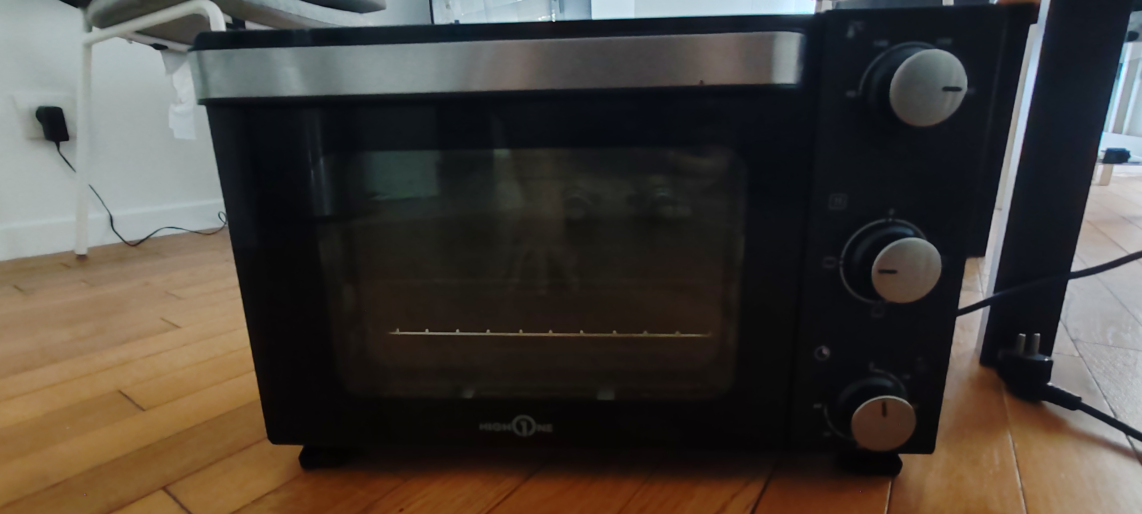 Four �lectrique posable 15 Saint-Cyr-l'�cole (78)