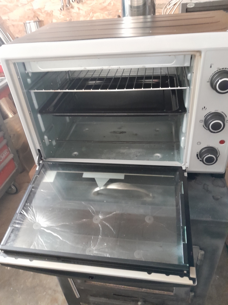 four �lectrique 120 Lavelanet (09)