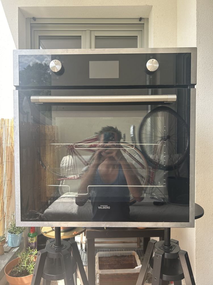 FOUR ENCASTRABLE VALBERG SMFO 69 CS X VET CHALEUR TOURNANTE 180 Rambouillet (78)