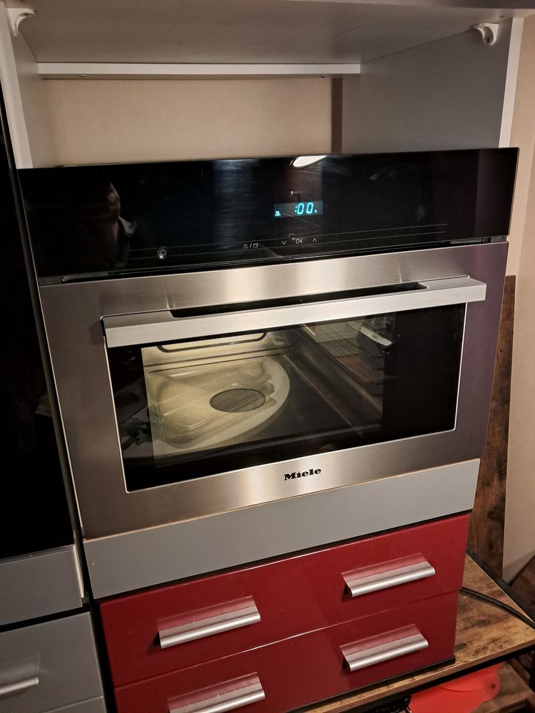 Four encastrable vapeur MIELE DG 2740 Inox/CleanSteel 650 Chantepie (35)