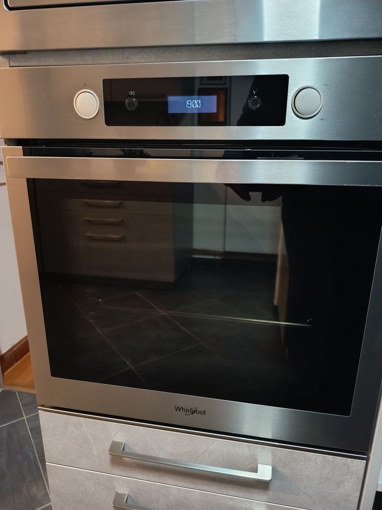 Four encastrable Whirlpool 120 Quimper (29)