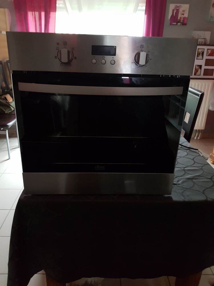 four encastrable 200 Aix-Noulette (62)