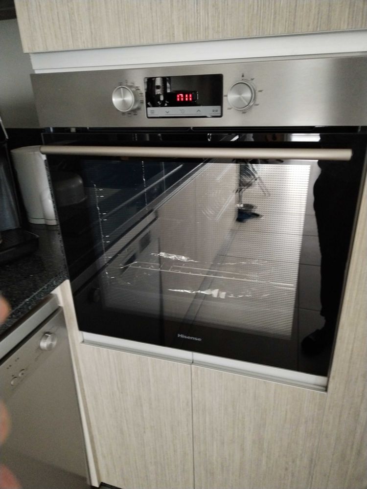 four encastrable 245 Sainte-Genevi�ve (60)