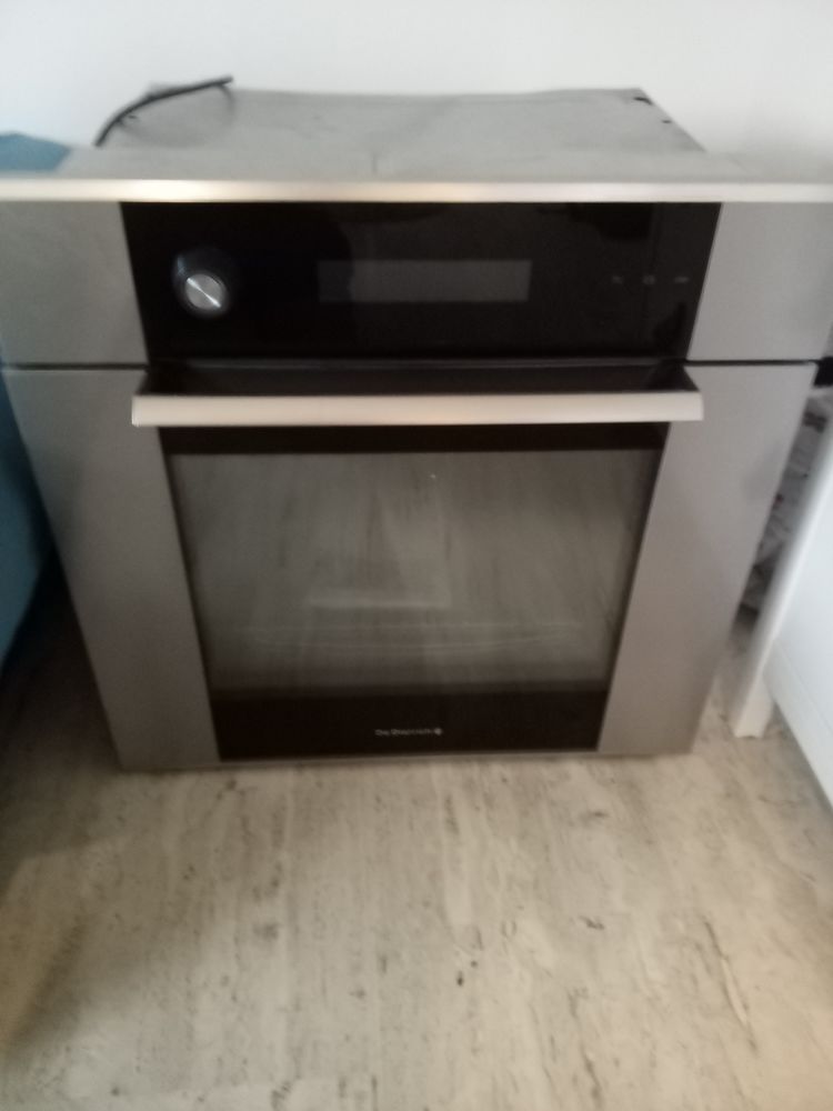 Four encastrable 380 Mandelieu-la-Napoule (06)