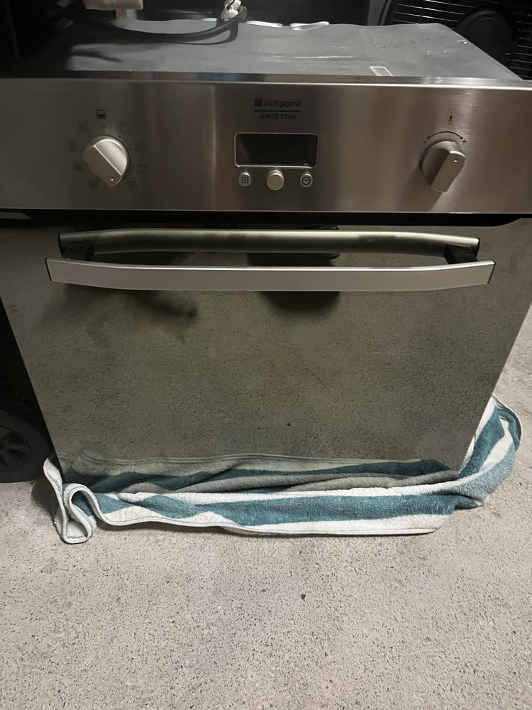 Four encastrable 200 Lunel (34)