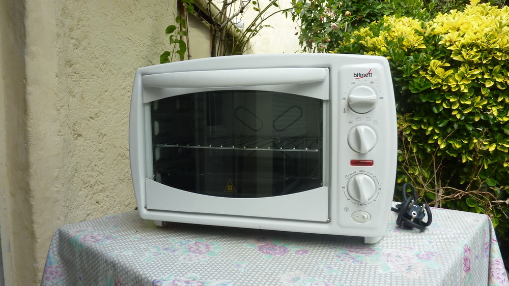 Four grill 30 Villenave-d'Ornon (33)