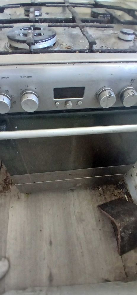 four hotpoint ariston 150 Ris-Orangis (91)