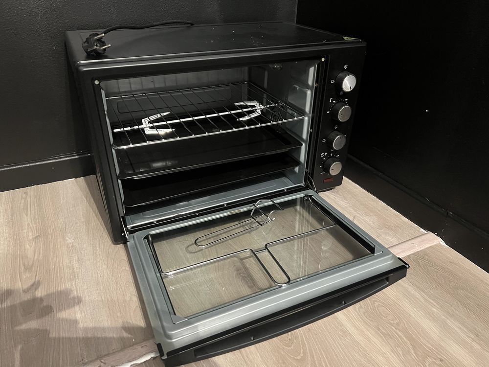 Four Jago 50 Villiers-sur-Marne (94)