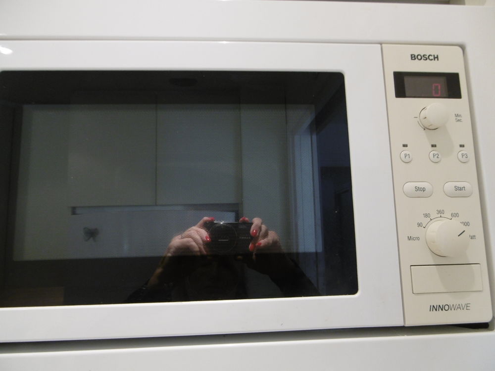 FOUR MICRO ONDES BOSCH 60 Le Cap D Agde (34)