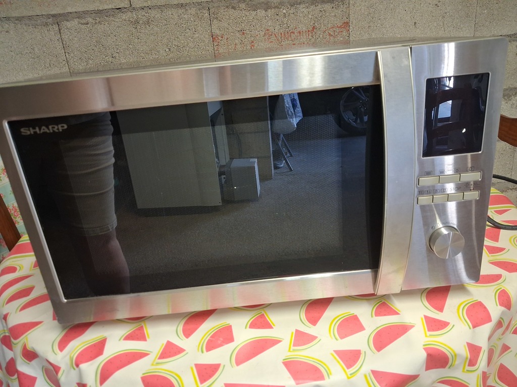 Four micro-ondes combin� 160 Mulhouse (68)