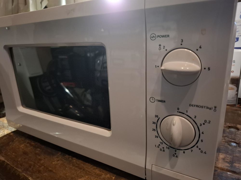 Four Micro ondes + Grill � convection, quasiment neuf 70 Bernay (27)