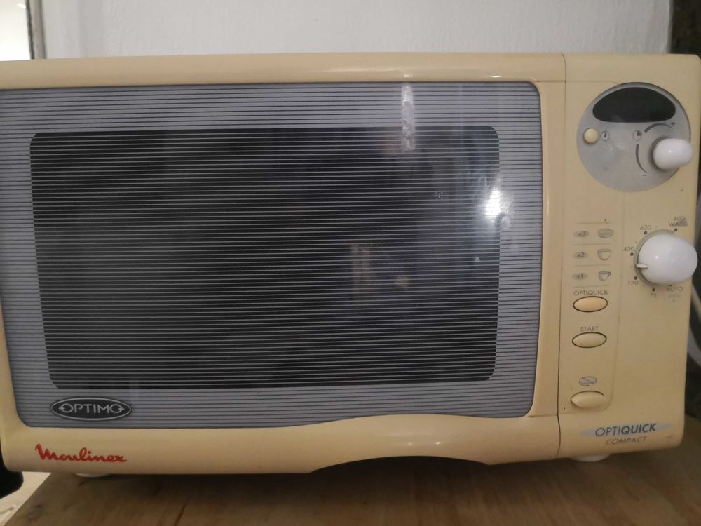 four+� +micro-ondes+moulinex 18 Maisons-Alfort (94)