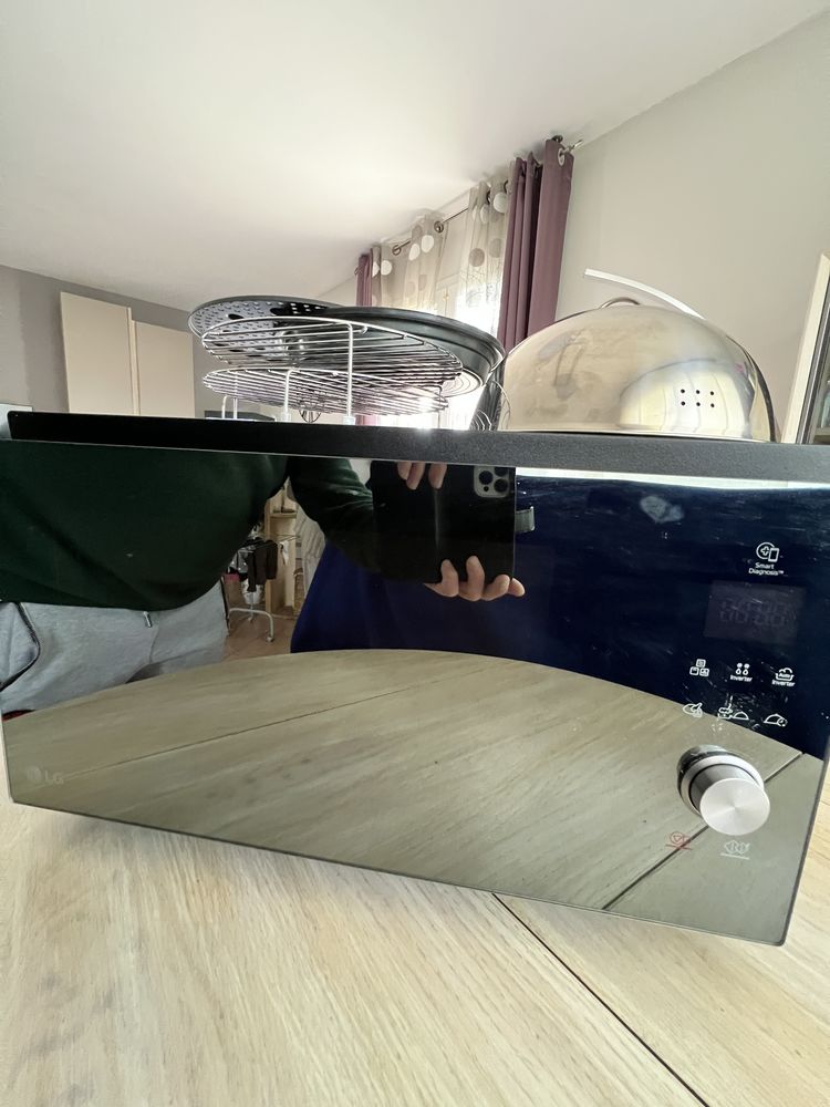 Four multi fonction + Micro onde LG 200 Fontenilles (31)