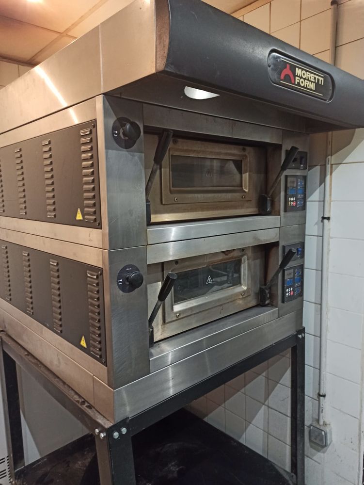 Four � pizza 0 Paris 12 (75)