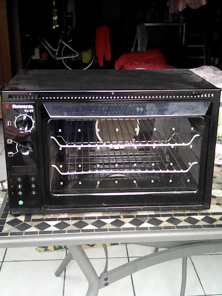 four a poser rowenta 0 La Gorgue (59)