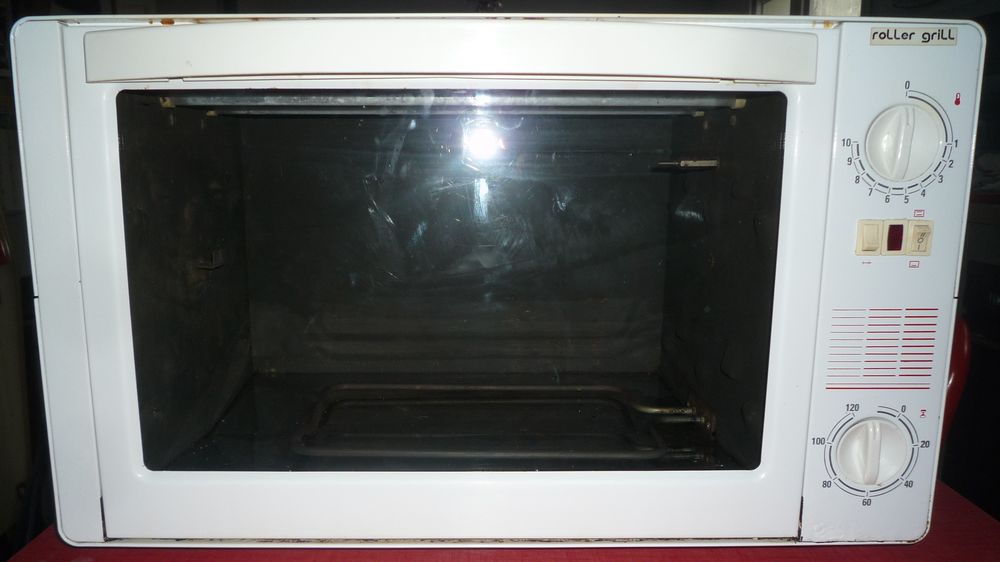 Four Roller Grill RG 300 infra rouge quartz auto-nettoyant 3 68 Nancy (54)