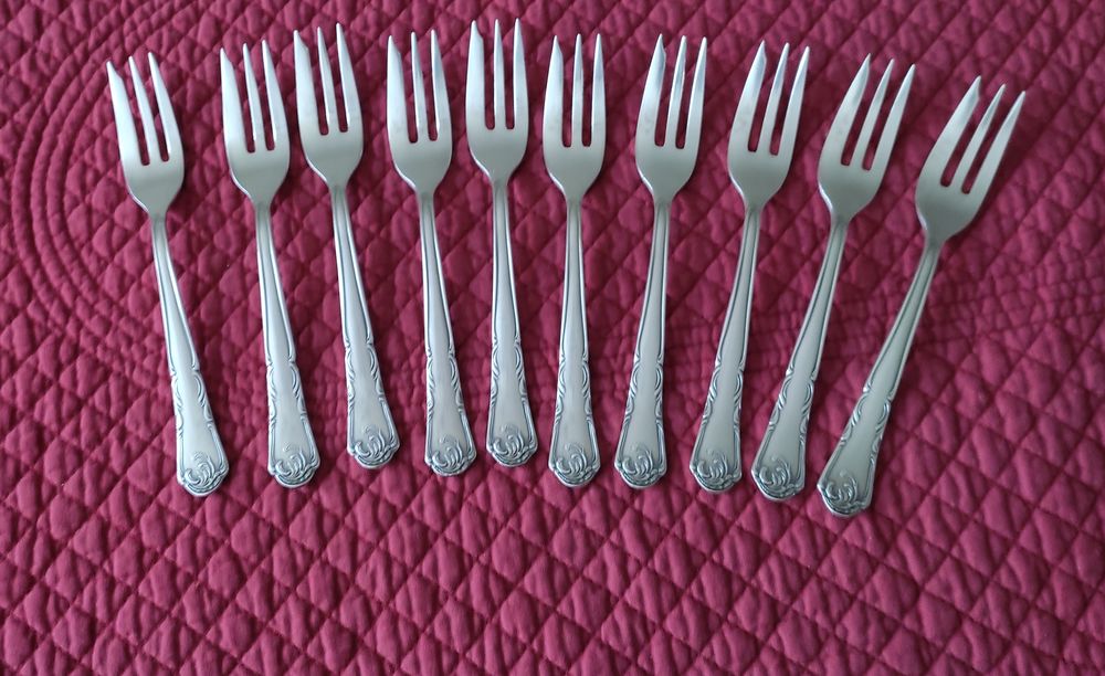 10 fourchette � dessert m�tal argent� 25 Limoges (87)