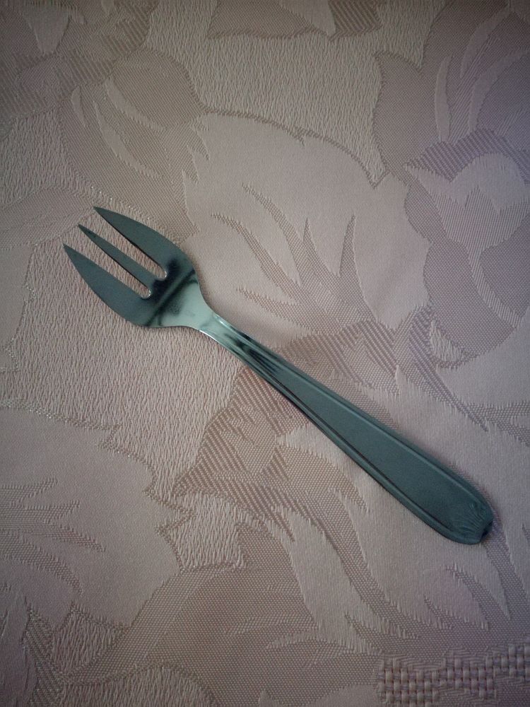 Fourchette � dessert
6 Barentin (76)