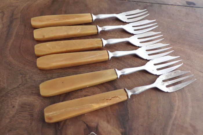 Fourchette vintage en aluminium lot de six 2 Laval (53)