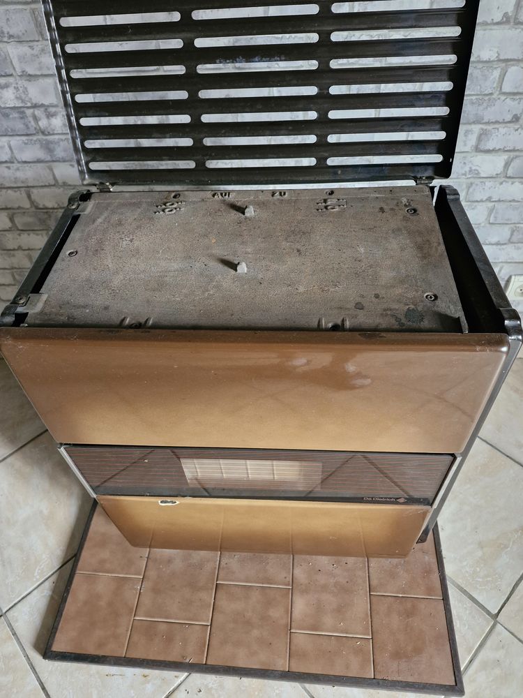 Fourneau bois 70 Froideconche (70)