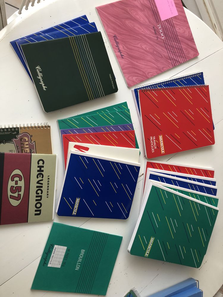 lot fournitures scolaires 15 Gap (05)