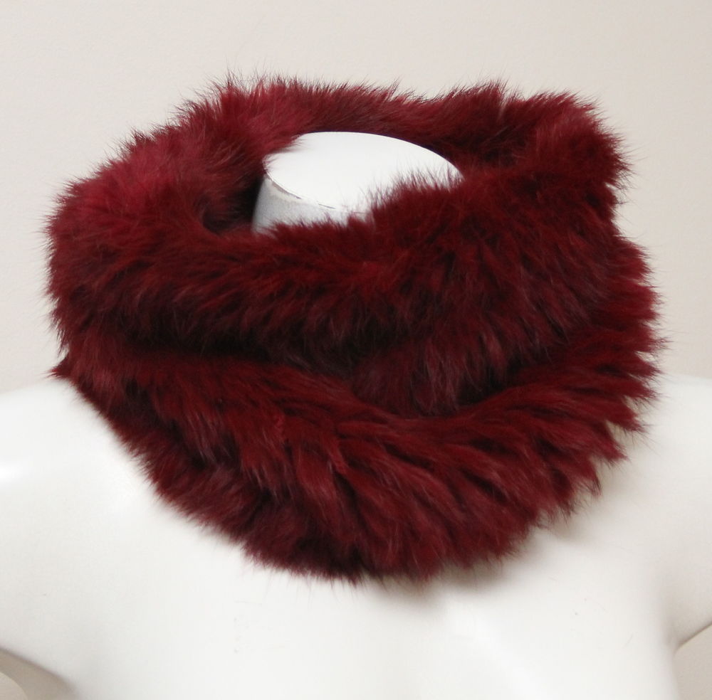 Col en fourrure YVES SALOMON  -Tour de cou 80 Issy-les-Moulineaux (92)