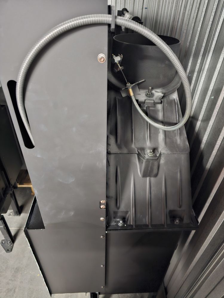 Foyer chemin�e Philippe 850 perform 13 kw 1800 Chamb�ry (73)