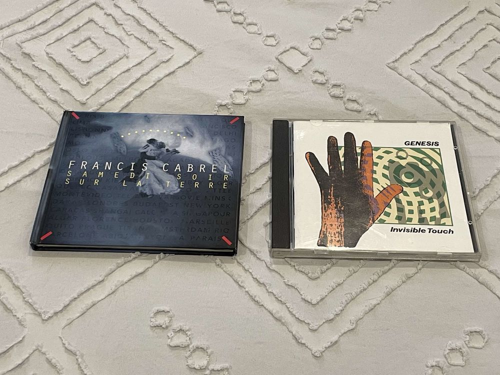 CD de Francis Cabrel et Genesis 5 Aubagne (13)