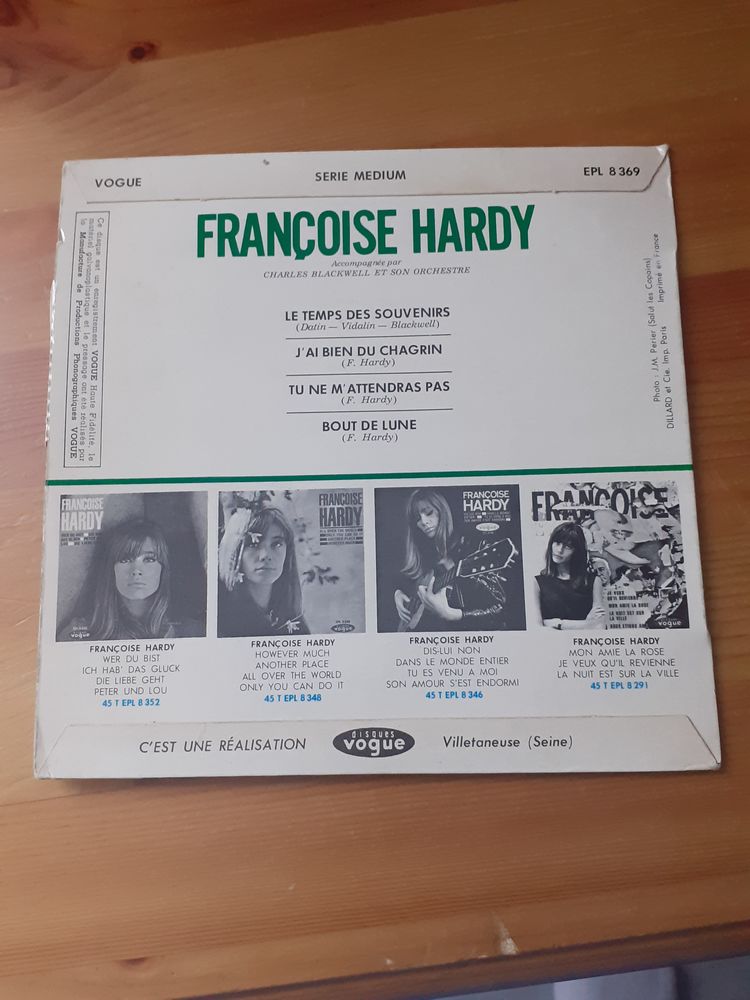 EP 45 T FRAN�OISE HARDY Le temps des souvenirs  1965   VOGUE 5 Reims (51)