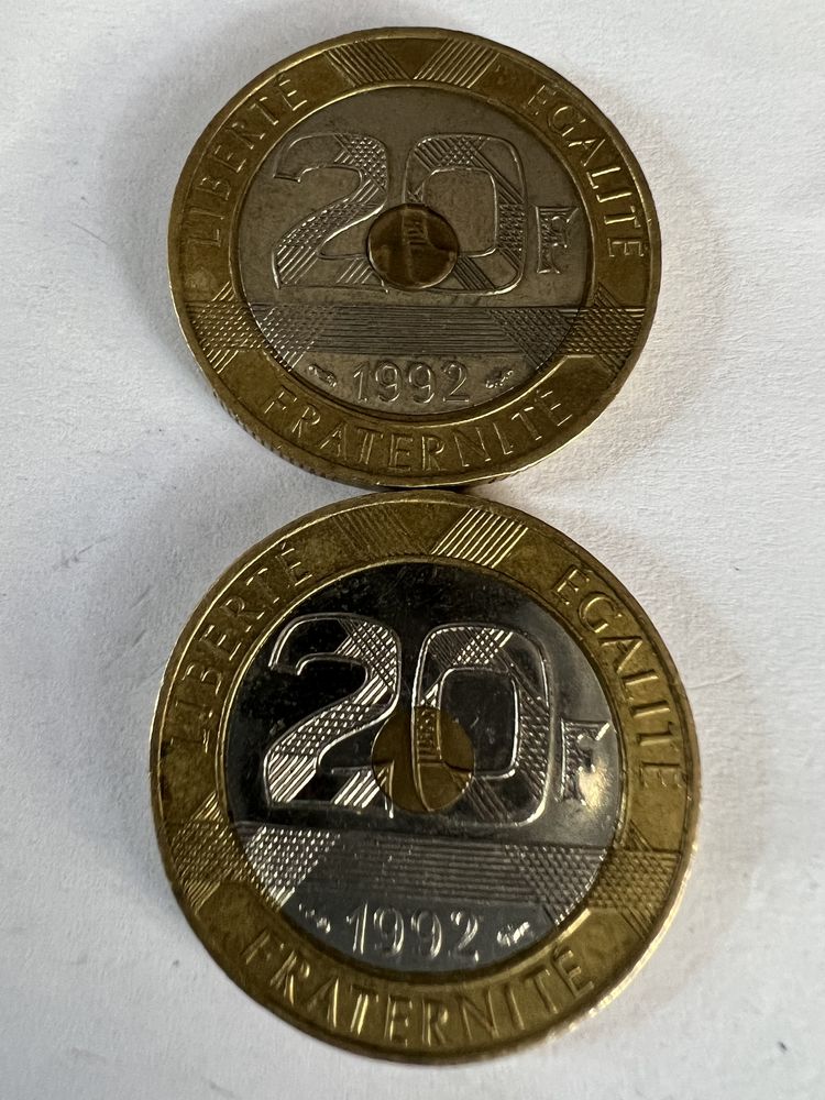 20 Francs 1992 le mont st Michel. 10 euros les 2 pi�ces. 10 Pierrelaye (95)