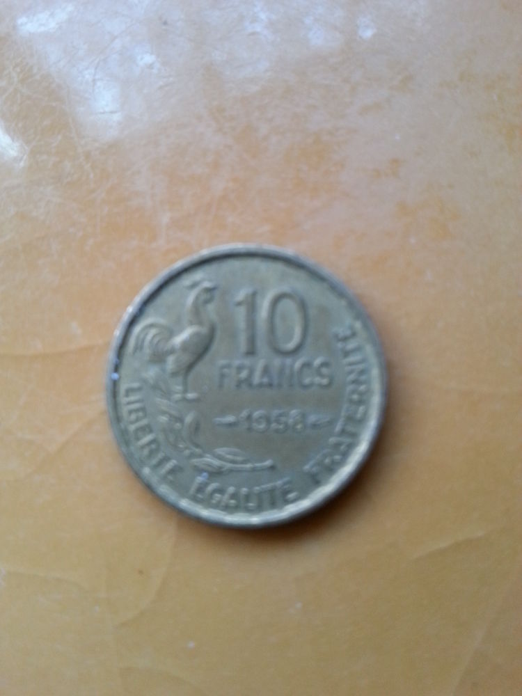 10 francs guiraud 8 Montceaux-l�s-Provins (77)